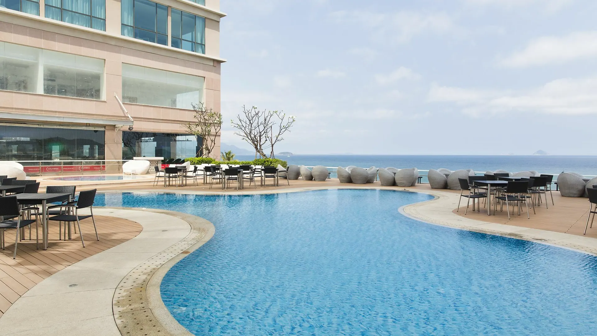 Lotus Village Condotel Нячанг Апартаменты