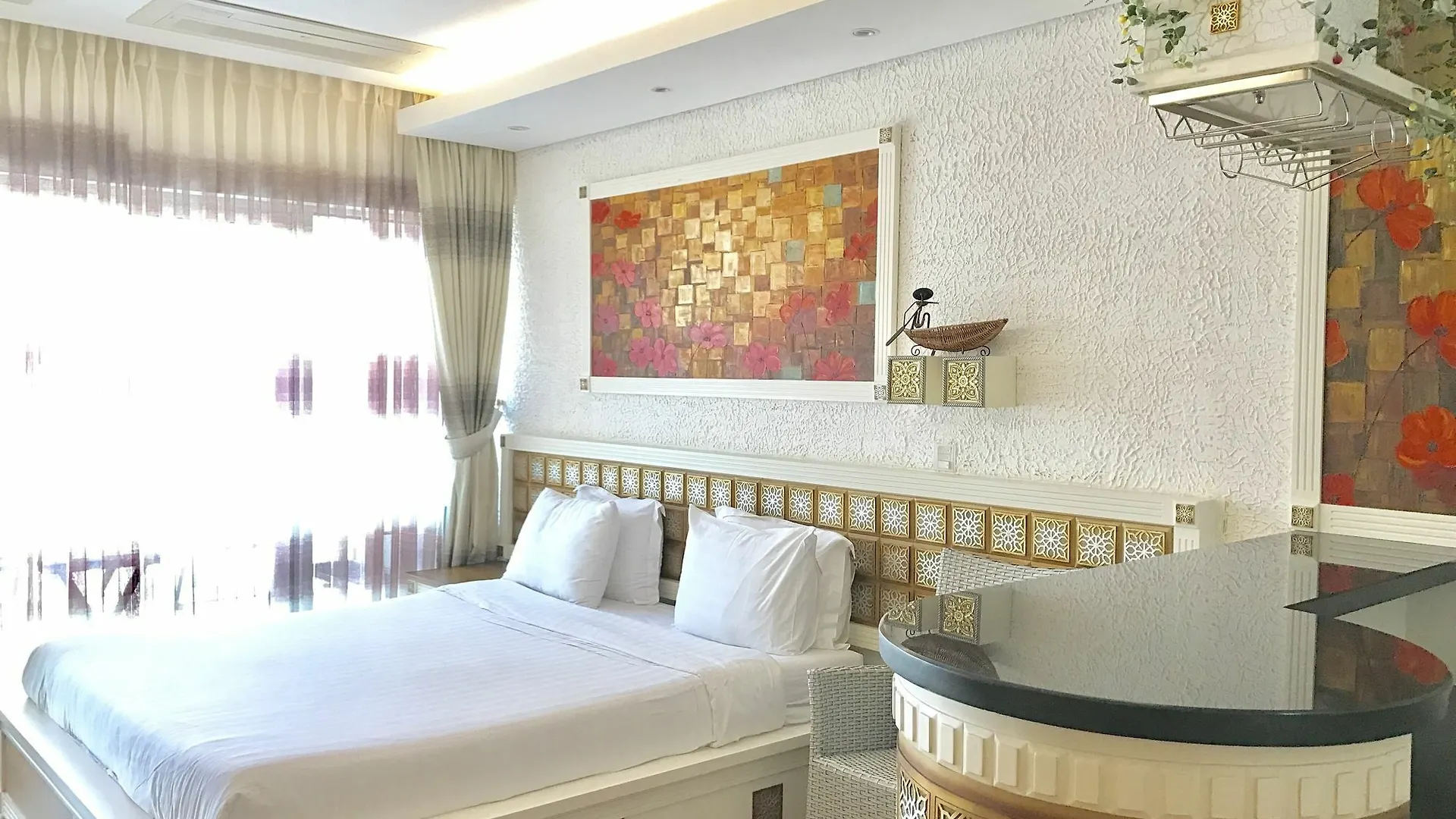 Lotus Village Condotel Нячанг 0*,